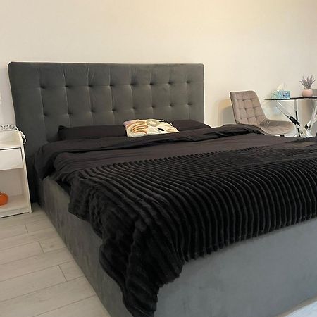 Fancy Studio Arena Nationala Bukurešť Exteriér fotografie