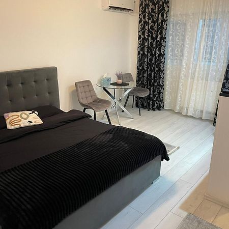Fancy Studio Arena Nationala Bukurešť Exteriér fotografie